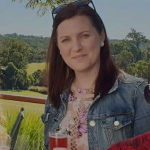 Meet your Posher, Karalee